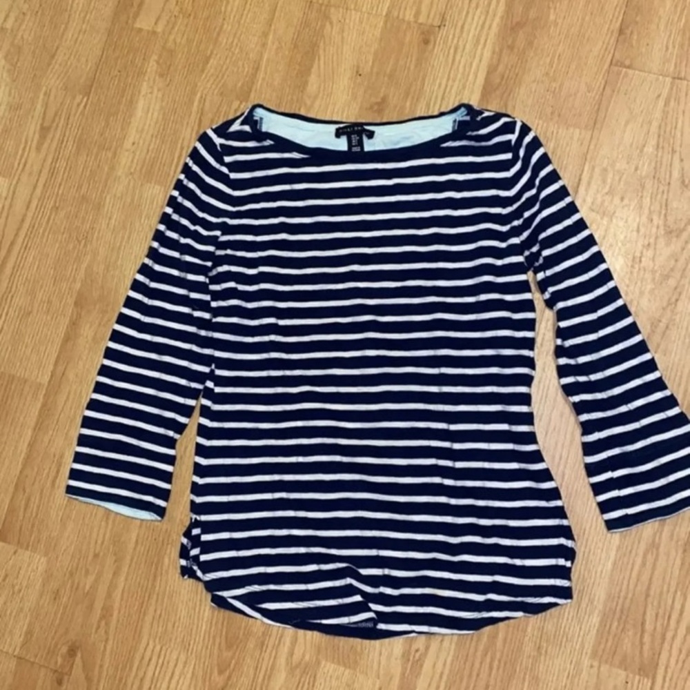 Long sleeve striped shirt